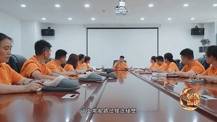 11月7日 (1)(3).gif 11月7日 (1)(3).gif